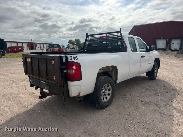 image for item NA9361 2010 Chevrolet Silverado 1500 Ext. Cab pickup truck