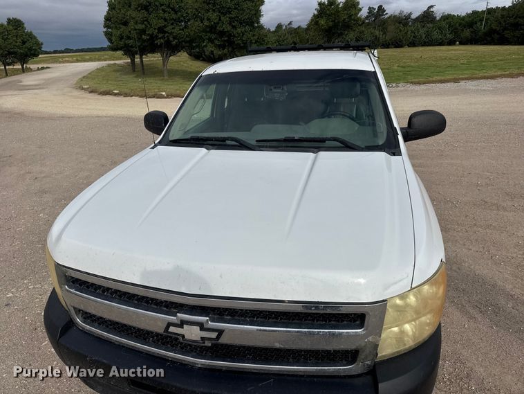 image for item NA9361 2010 Chevrolet Silverado 1500 Ext. Cab pickup truck
