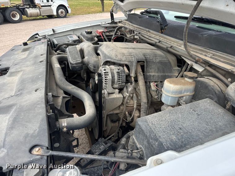 image for item NA9361 2010 Chevrolet Silverado 1500 Ext. Cab pickup truck