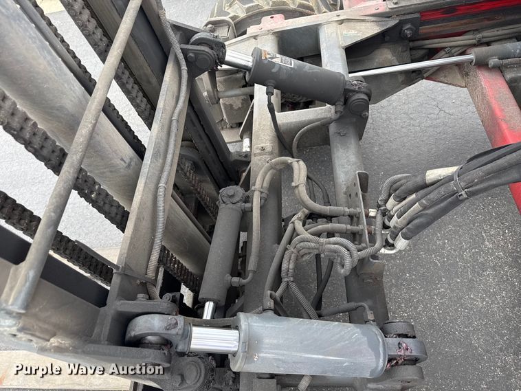 image for item ND9478 2016 Moffett M8 55.4 forklift