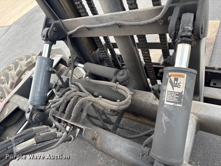 image for item ND9478 2016 Moffett M8 55.4 forklift