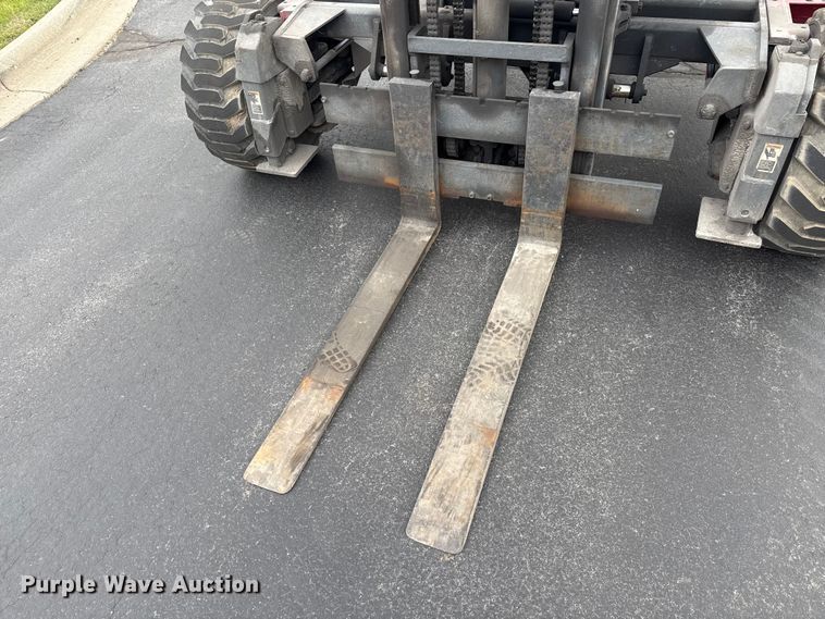 image for item ND9478 2016 Moffett M8 55.4 forklift