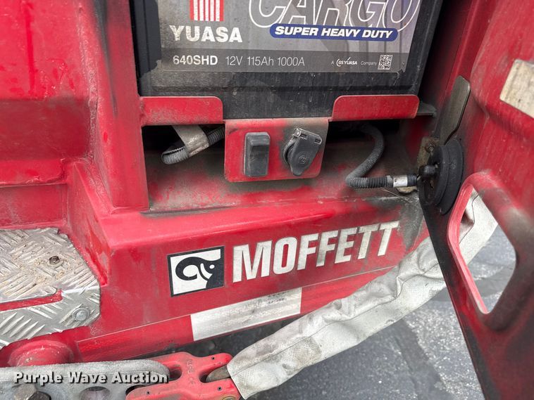 image for item ND9478 2016 Moffett M8 55.4 forklift