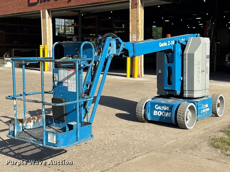 image for item ND9479 2012 Genie Z-30/20N RJ boom lift