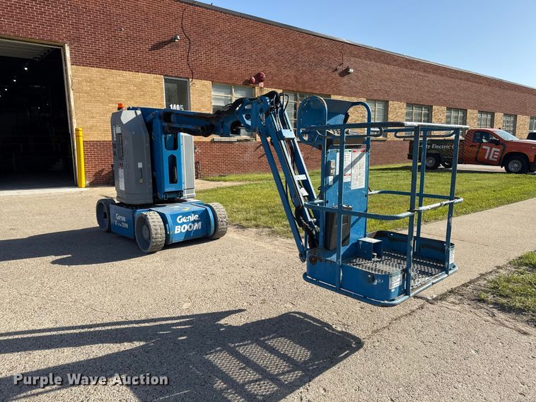 image for item ND9479 2012 Genie Z-30/20N RJ boom lift