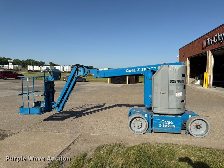 image for item ND9479 2012 Genie Z-30/20N RJ boom lift