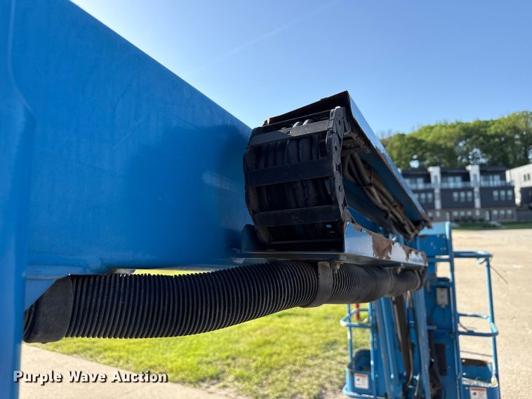 image for item ND9479 2012 Genie Z-30/20N RJ boom lift