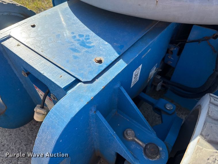 image for item ND9479 2012 Genie Z-30/20N RJ boom lift