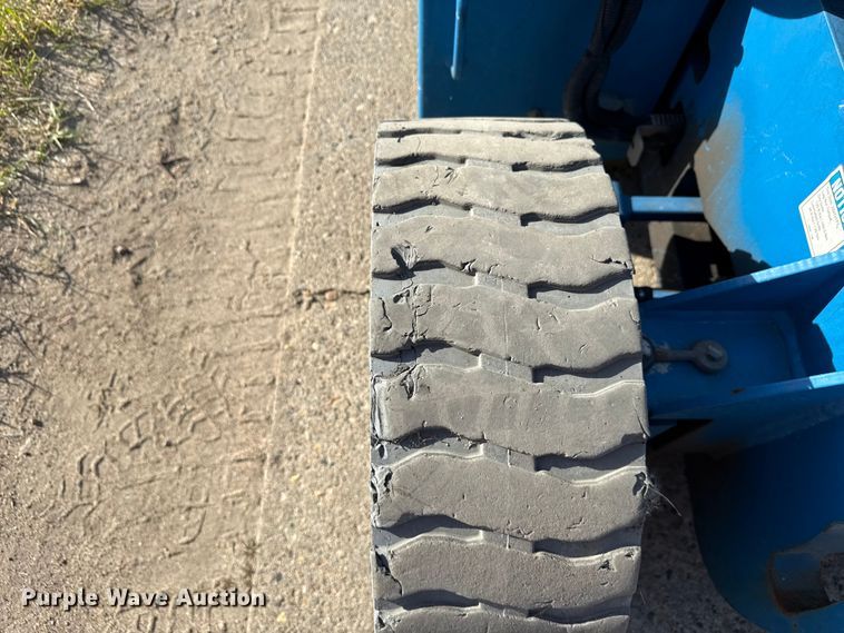 image for item ND9479 2012 Genie Z-30/20N RJ boom lift