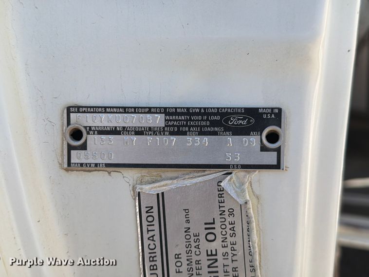 image for item NE9882 1974 Ford F100 pickup truck