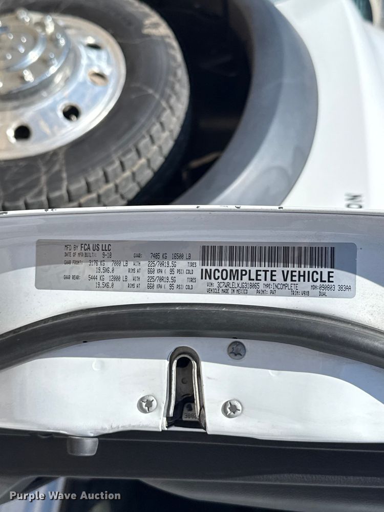 image for item NK9135 2018 RAM 4500 Crew Cab utility / service truck