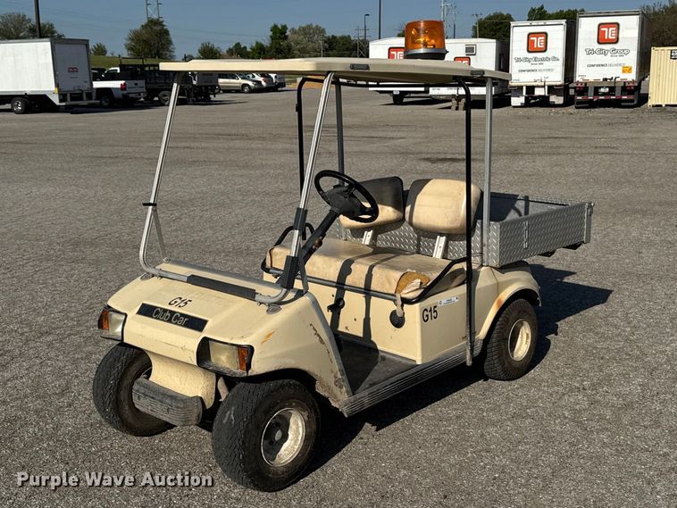 image for item OE9583 1998 Club Car DS golf cart