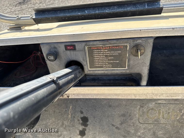image for item OE9583 1998 Club Car DS golf cart