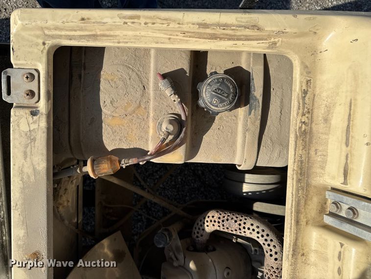 image for item OE9583 1998 Club Car DS golf cart