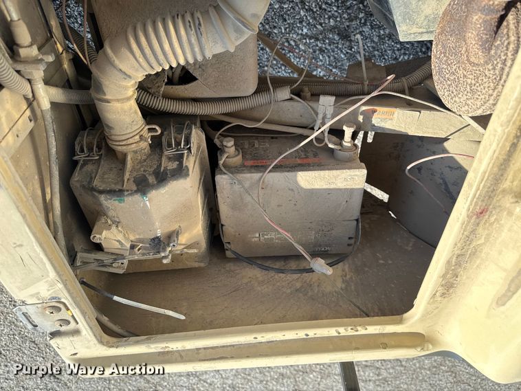image for item OE9583 1998 Club Car DS golf cart