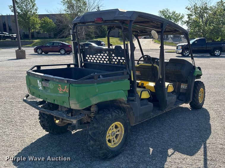 image for item OE9584 2012 John Deere XUV550 S4 utility vehicle