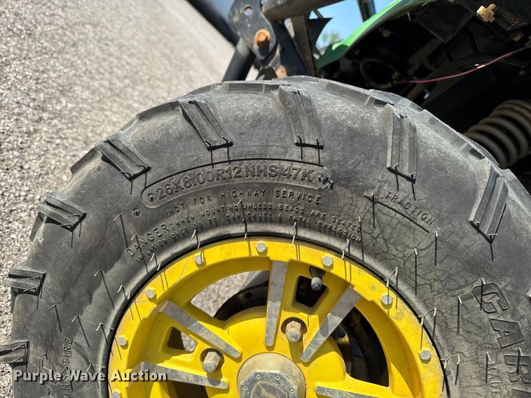 image for item OE9584 2012 John Deere XUV550 S4 utility vehicle