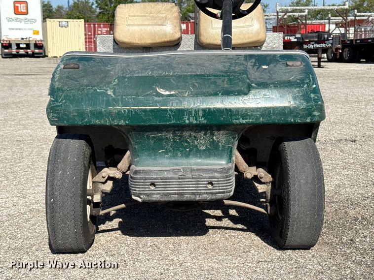 image for item OE9585 1995 Club Car DS golf cart