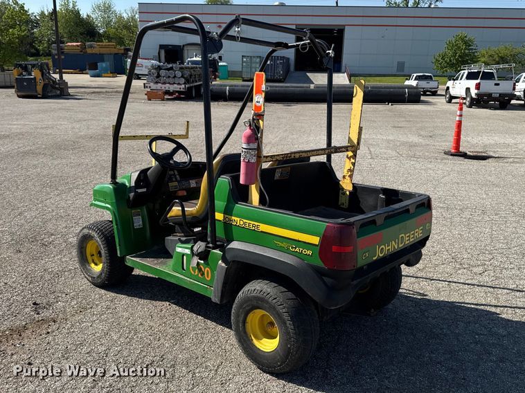 image for item OE9586 2014 John Deere Gator CX utility vehicle
