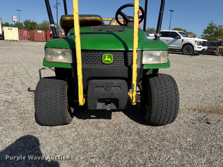 image for item OE9586 2014 John Deere Gator CX utility vehicle