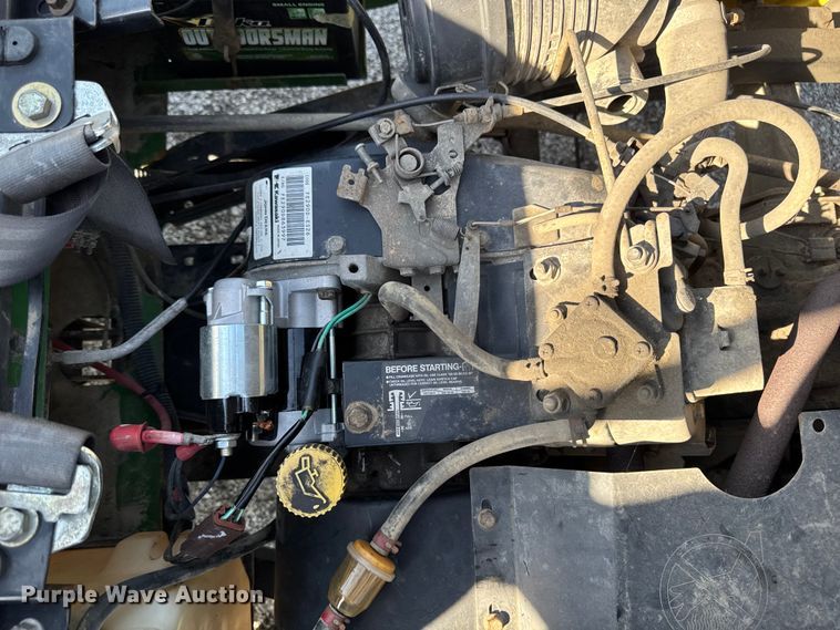 image for item OE9586 2014 John Deere Gator CX utility vehicle
