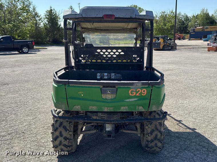image for item OE9587 John Deere XUV550 S4 utility vehicle