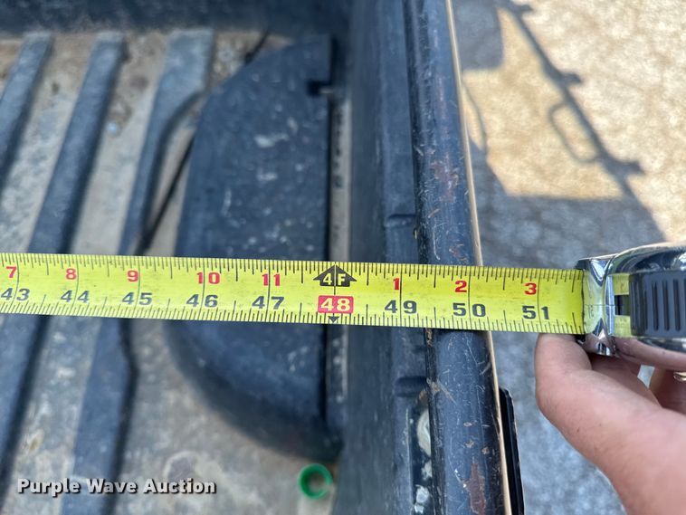 image for item OE9587 John Deere XUV550 S4 utility vehicle