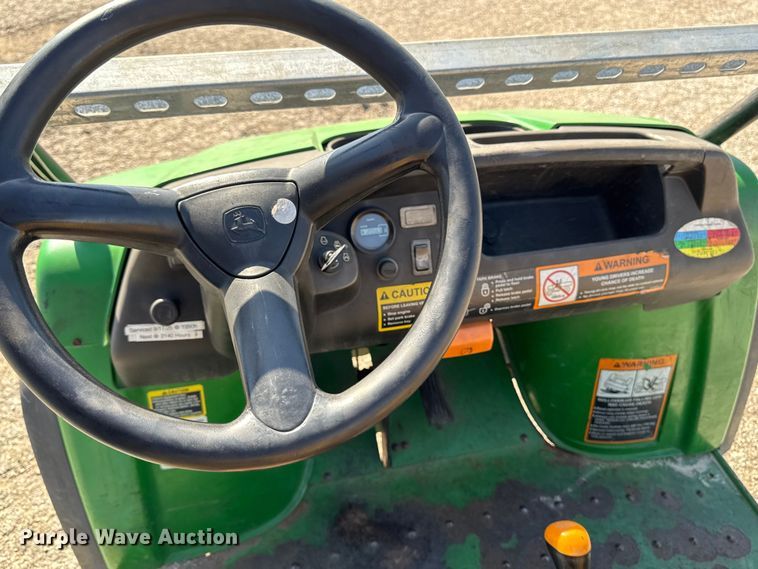image for item OE9588 2014 John Deere Gator CX utility vehicle
