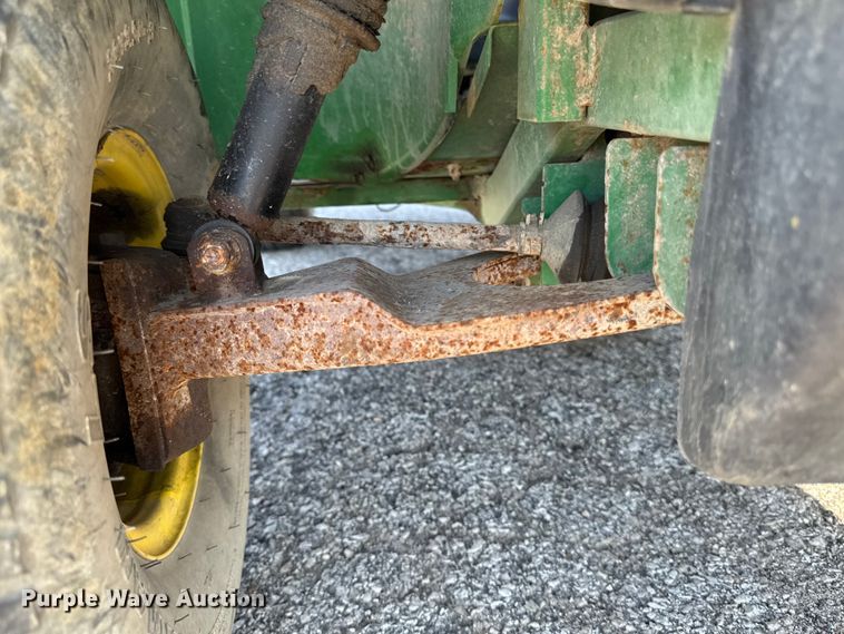 image for item OE9588 2014 John Deere Gator CX utility vehicle