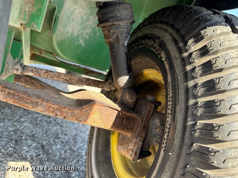 image for item OE9588 2014 John Deere Gator CX utility vehicle