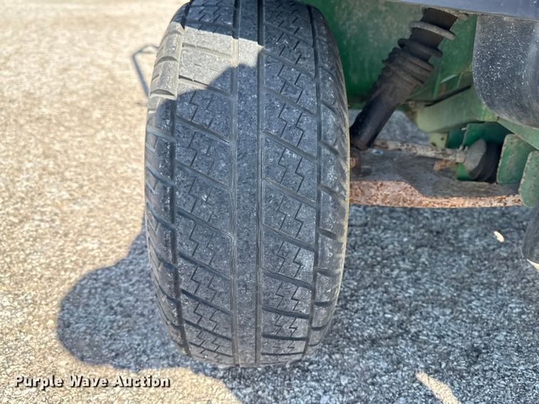 image for item OE9588 2014 John Deere Gator CX utility vehicle