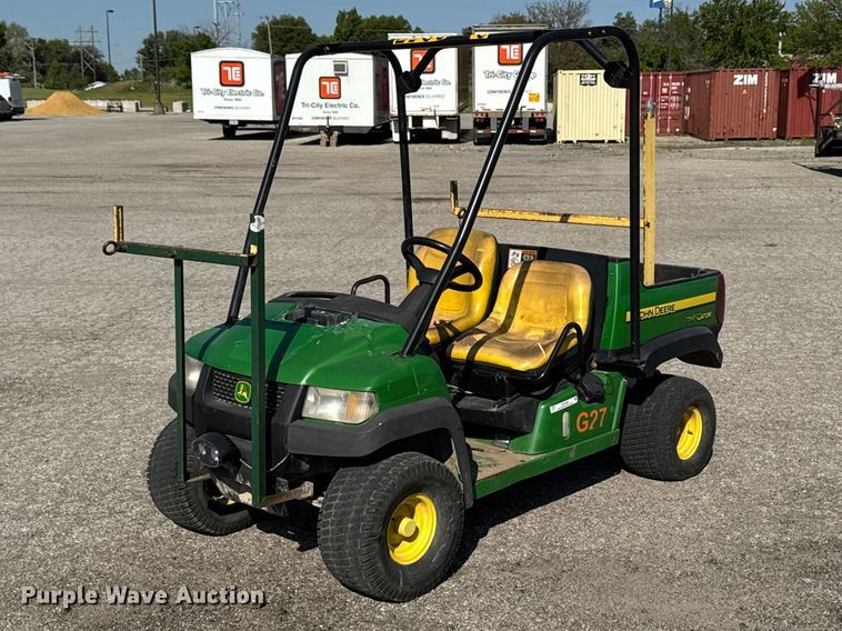 image for item OE9589 2014 John Deere Gator CX utility vehicle