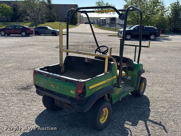 image for item OE9589 2014 John Deere Gator CX utility vehicle