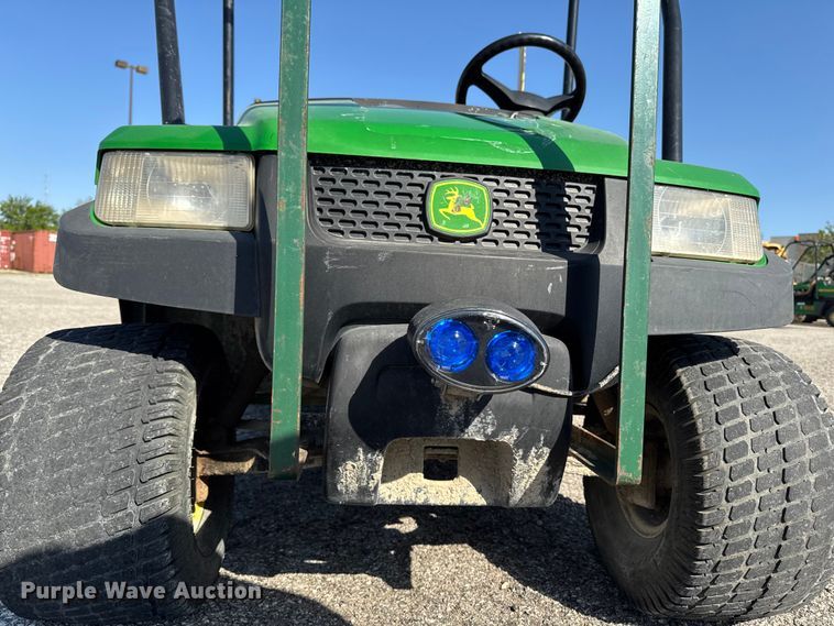 image for item OE9589 2014 John Deere Gator CX utility vehicle