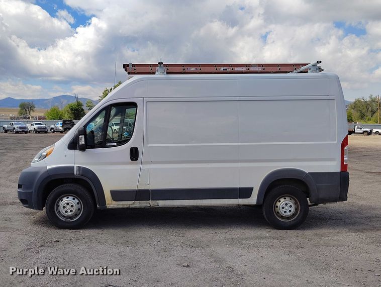 image for item YA3207 2018 RAM Promaster 2500 van