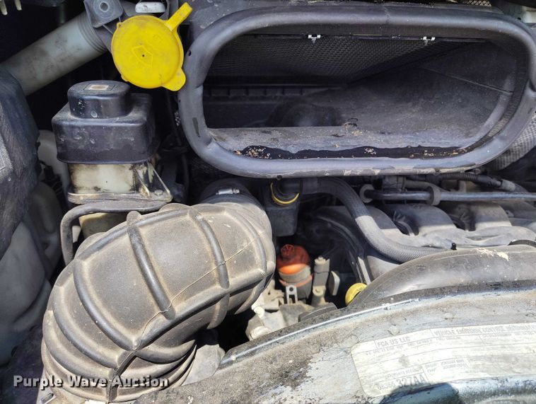 image for item YA3207 2018 RAM Promaster 2500 van