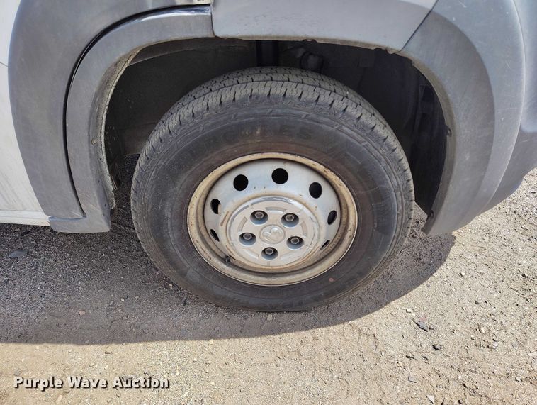 image for item YA3207 2018 RAM Promaster 2500 van