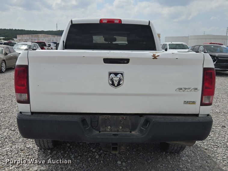 image for item YA3241 2019 RAM 1500 Ext. Cab pickup truck