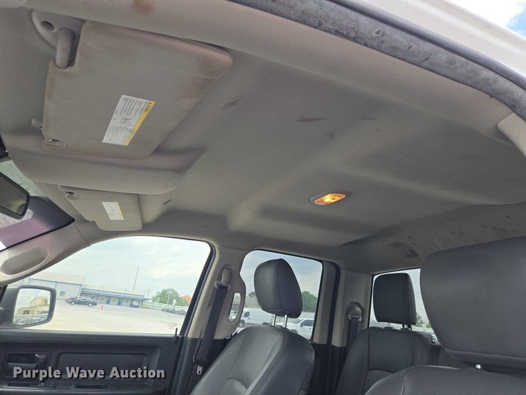 image for item YA3241 2019 RAM 1500 Ext. Cab pickup truck