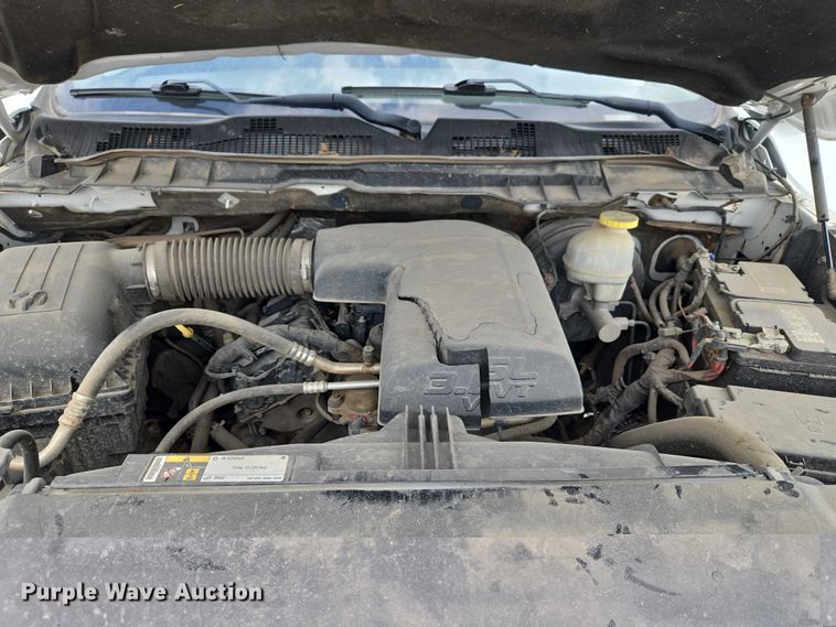 image for item YA3241 2019 RAM 1500 Ext. Cab pickup truck