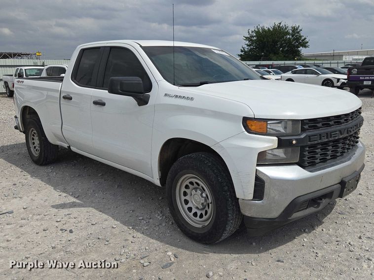 image for item YA3243 2019 Chevrolet Silverado 1500 Ext. Cab pickup truck
