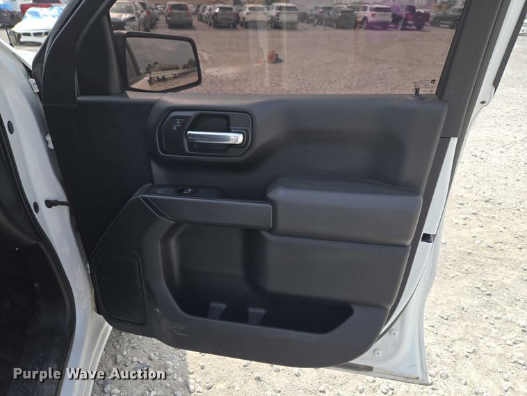 image for item YA3243 2019 Chevrolet Silverado 1500 Ext. Cab pickup truck