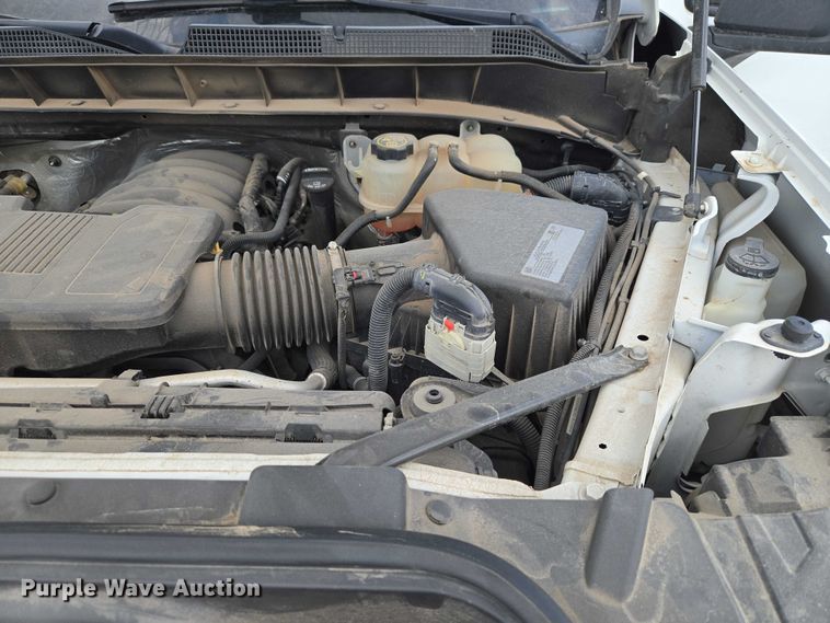 image for item YA3243 2019 Chevrolet Silverado 1500 Ext. Cab pickup truck