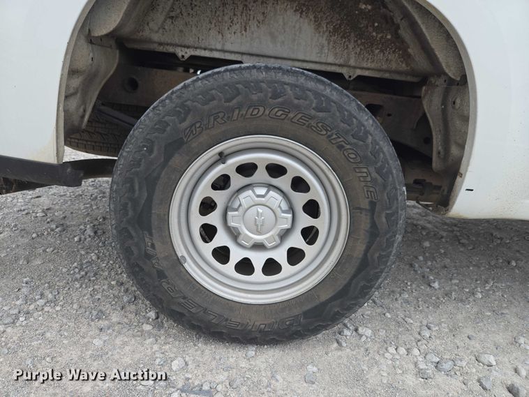 image for item YA3243 2019 Chevrolet Silverado 1500 Ext. Cab pickup truck