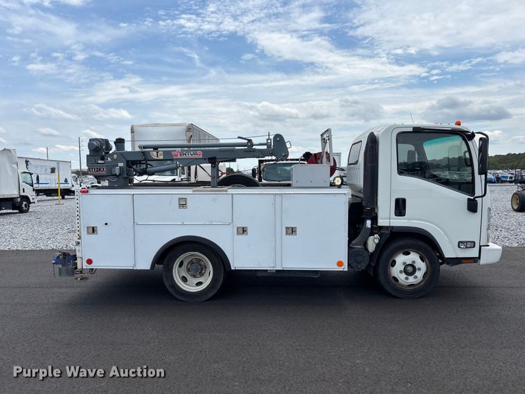 image for item YA3273 2018 Isuzu NPR utility / service truck
