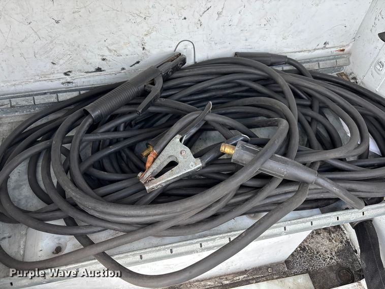 image for item YA3273 2018 Isuzu NPR utility / service truck