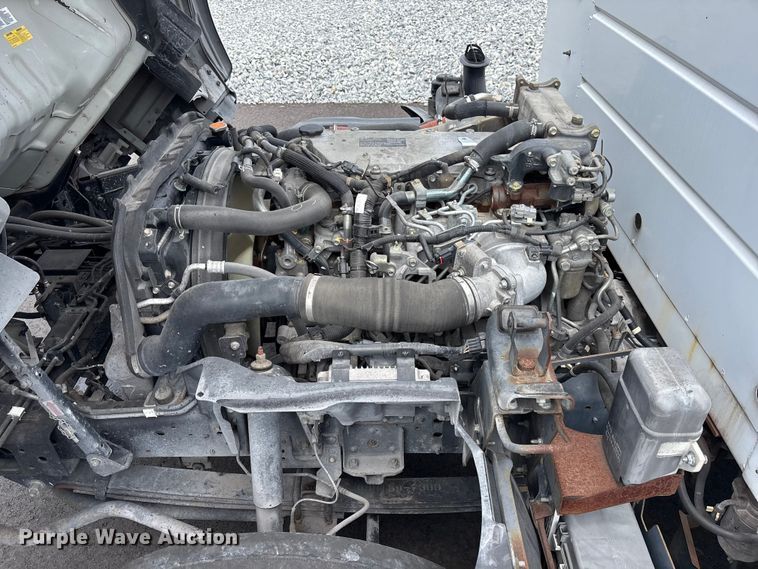 image for item YA3273 2018 Isuzu NPR utility / service truck