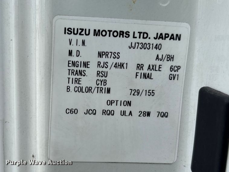 image for item YA3273 2018 Isuzu NPR utility / service truck
