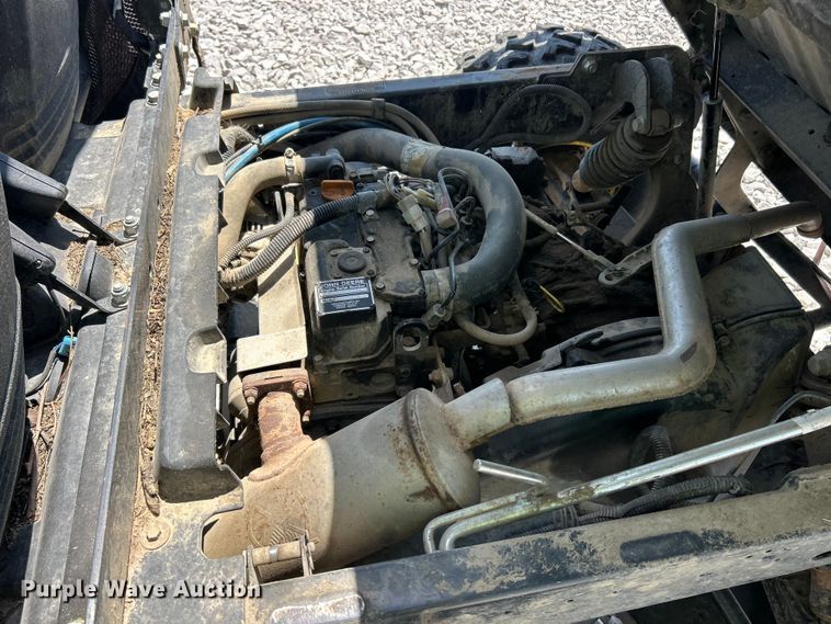 image for item YA3283 2016 John Deere 855 DSL XUV utility vehicle
