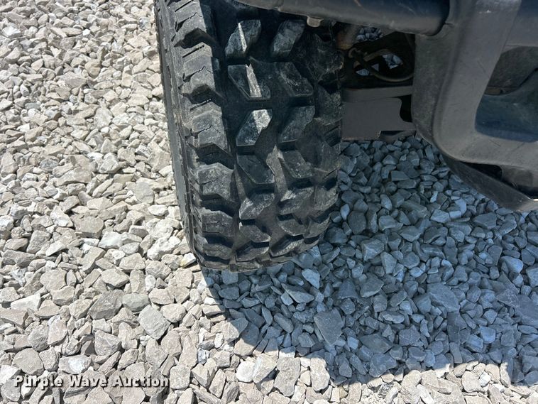 image for item YA3283 2016 John Deere 855 DSL XUV utility vehicle